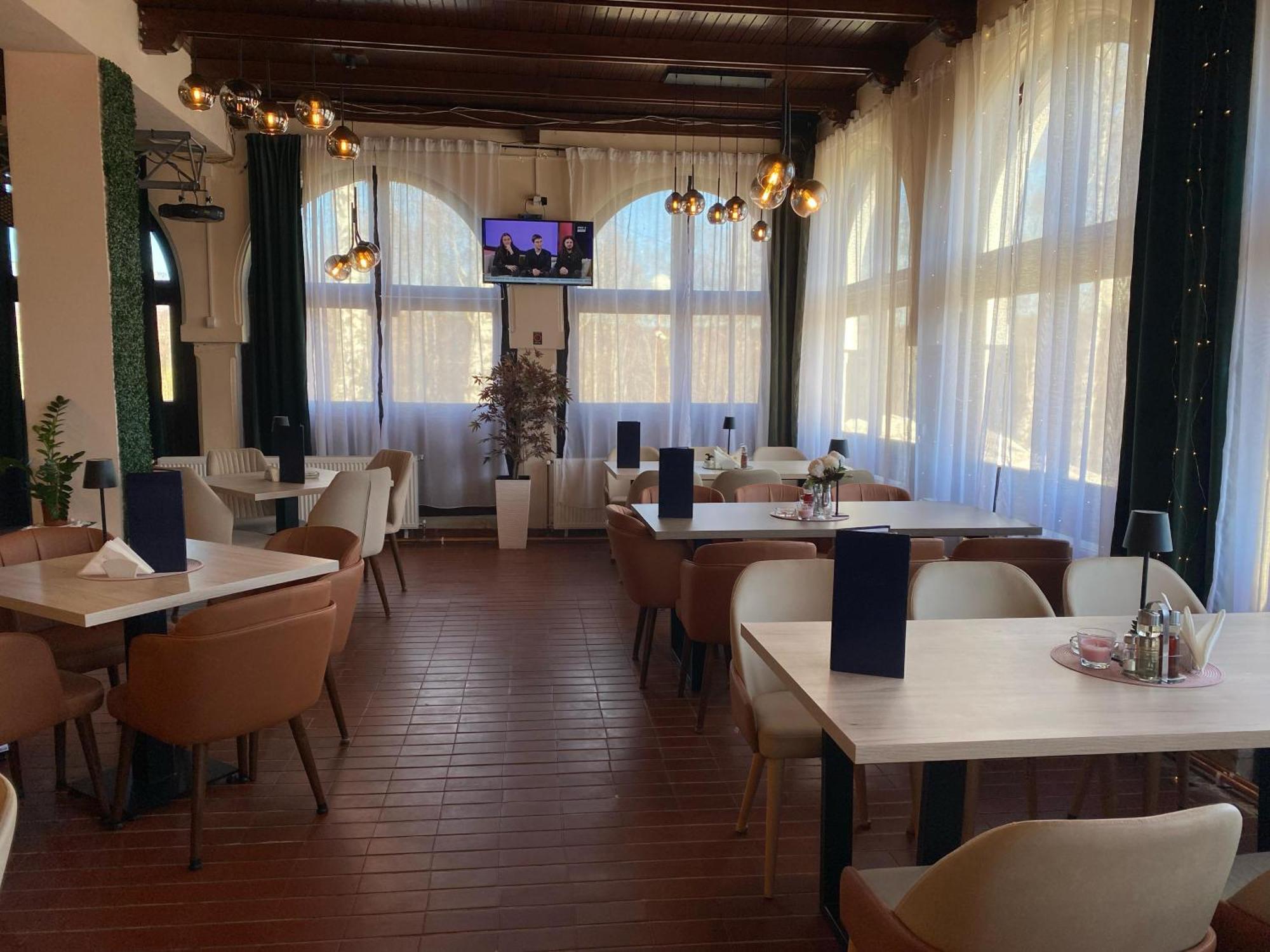 Hotel Vlasina - Vlasinsko Jezero วลาสินาริด ภายนอก รูปภาพ