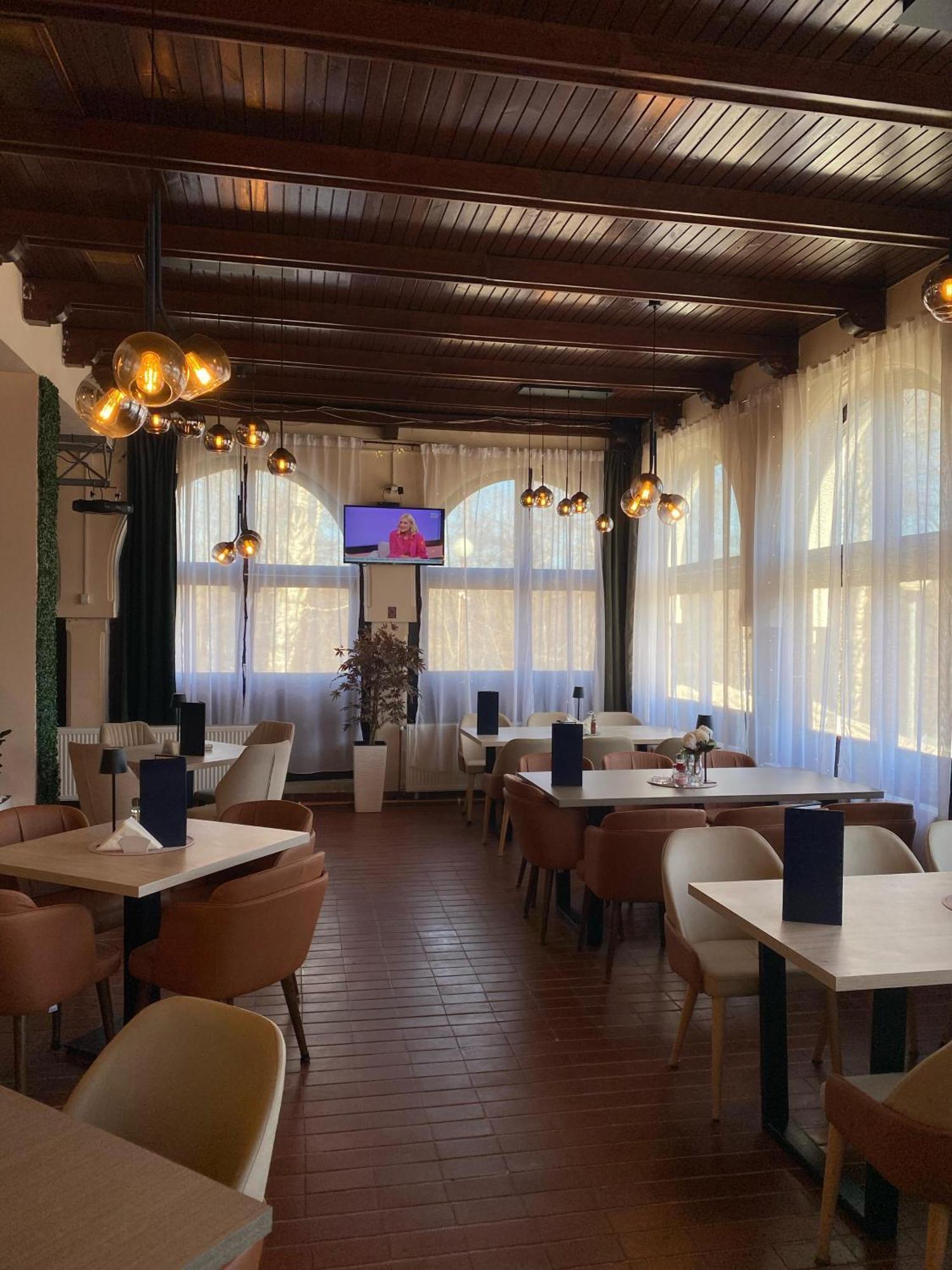 Hotel Vlasina - Vlasinsko Jezero วลาสินาริด ภายนอก รูปภาพ