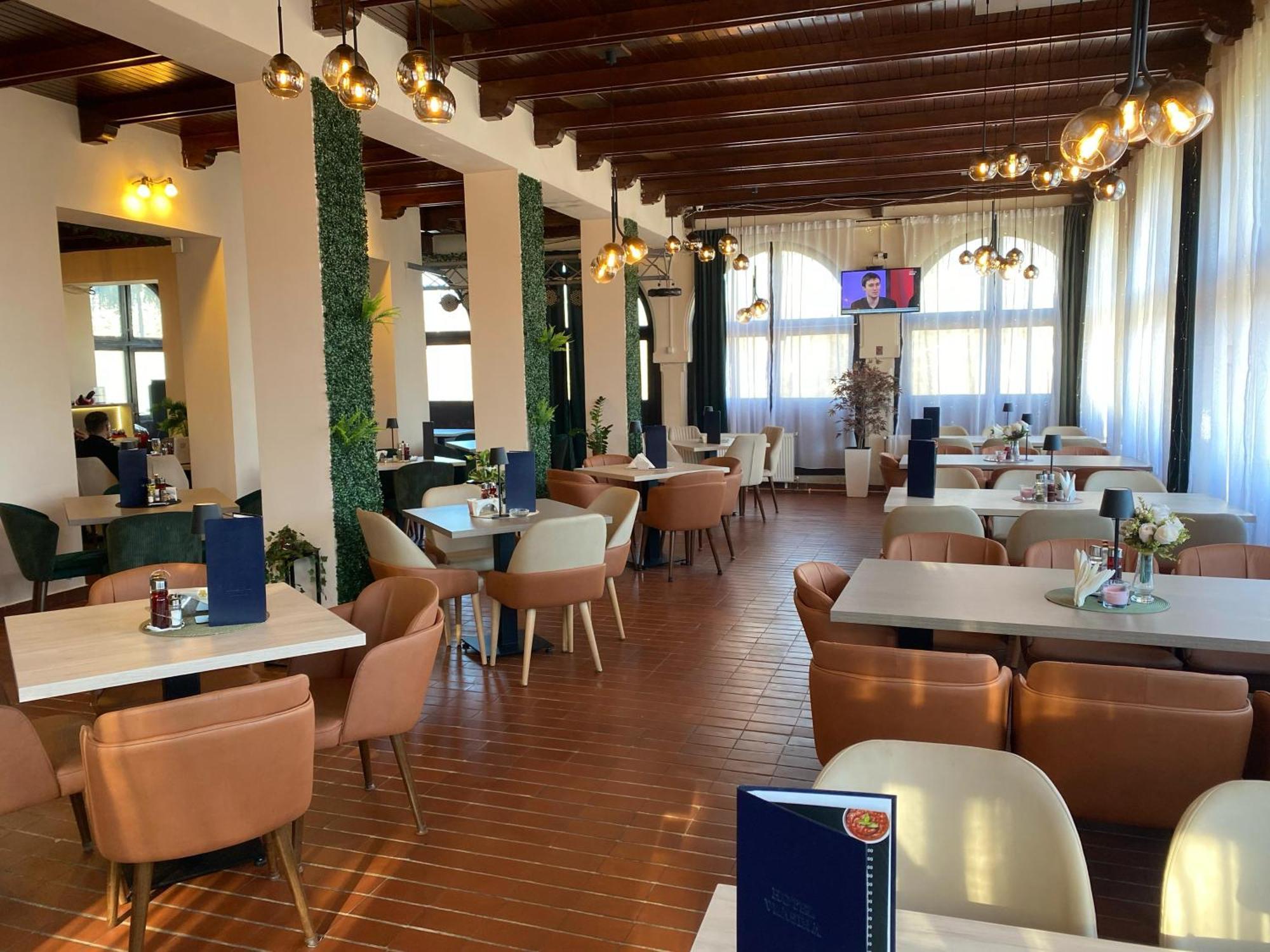 Hotel Vlasina - Vlasinsko Jezero วลาสินาริด ภายนอก รูปภาพ