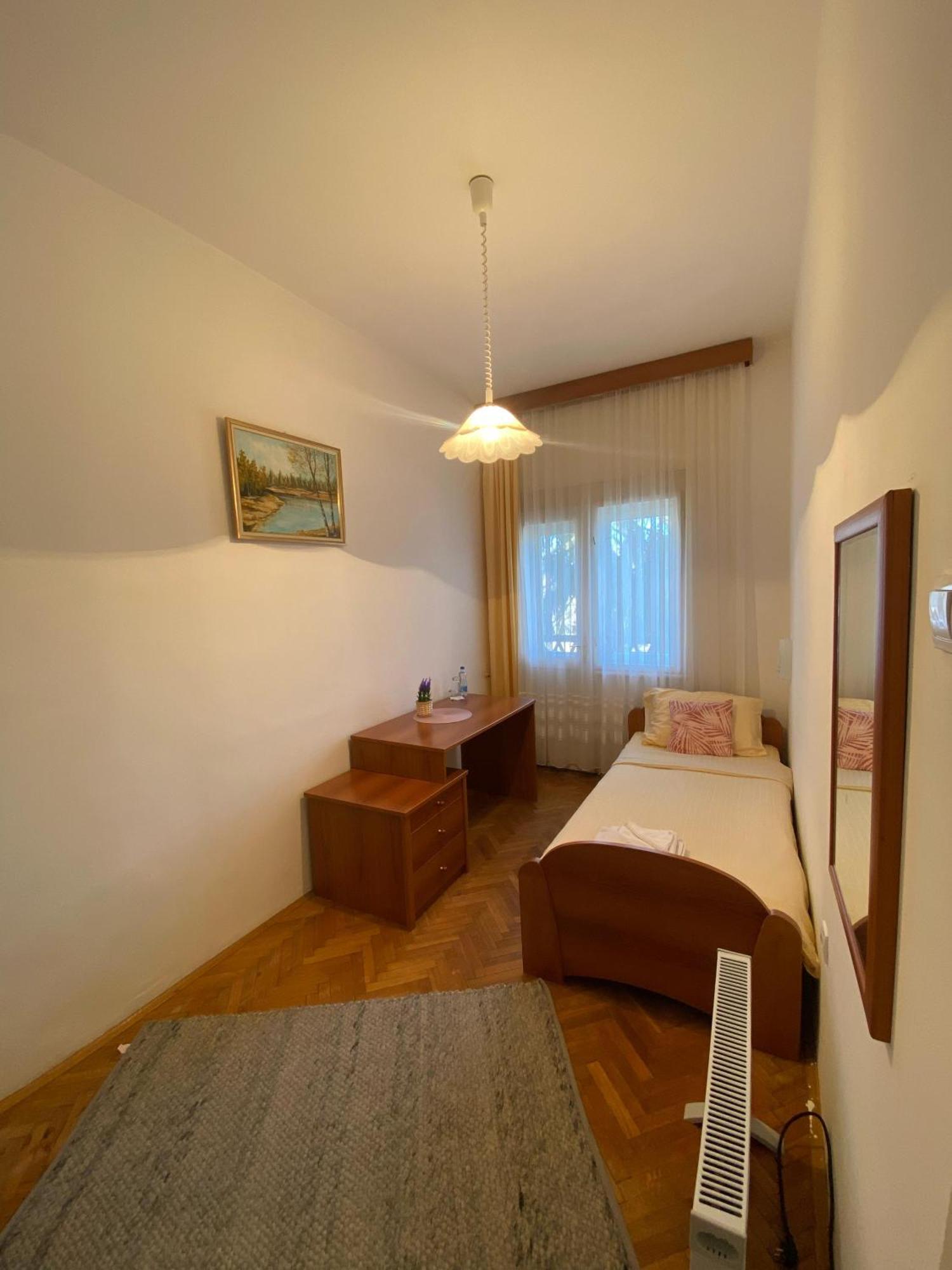 Hotel Vlasina - Vlasinsko Jezero วลาสินาริด ภายนอก รูปภาพ