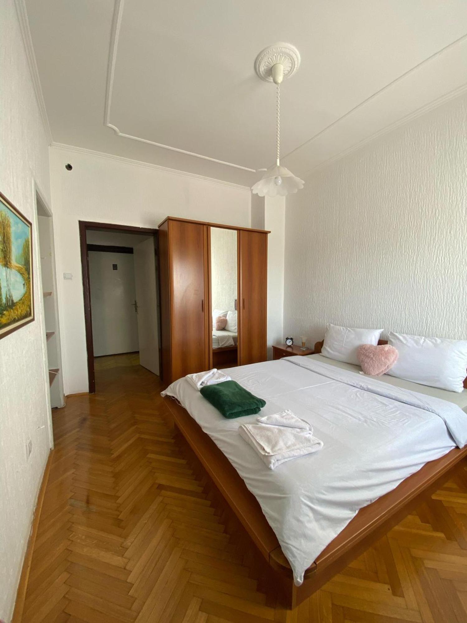 Hotel Vlasina - Vlasinsko Jezero วลาสินาริด ภายนอก รูปภาพ